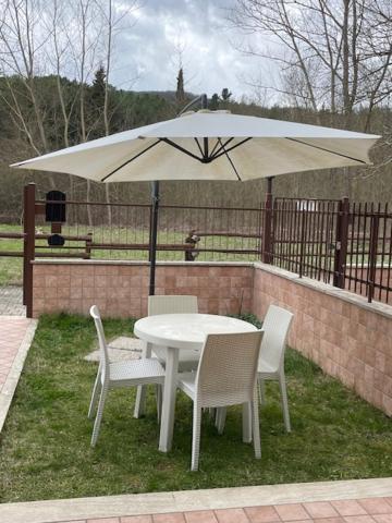 Le Piccole Sorgenti Apartment Bagni San Filippo Luaran gambar